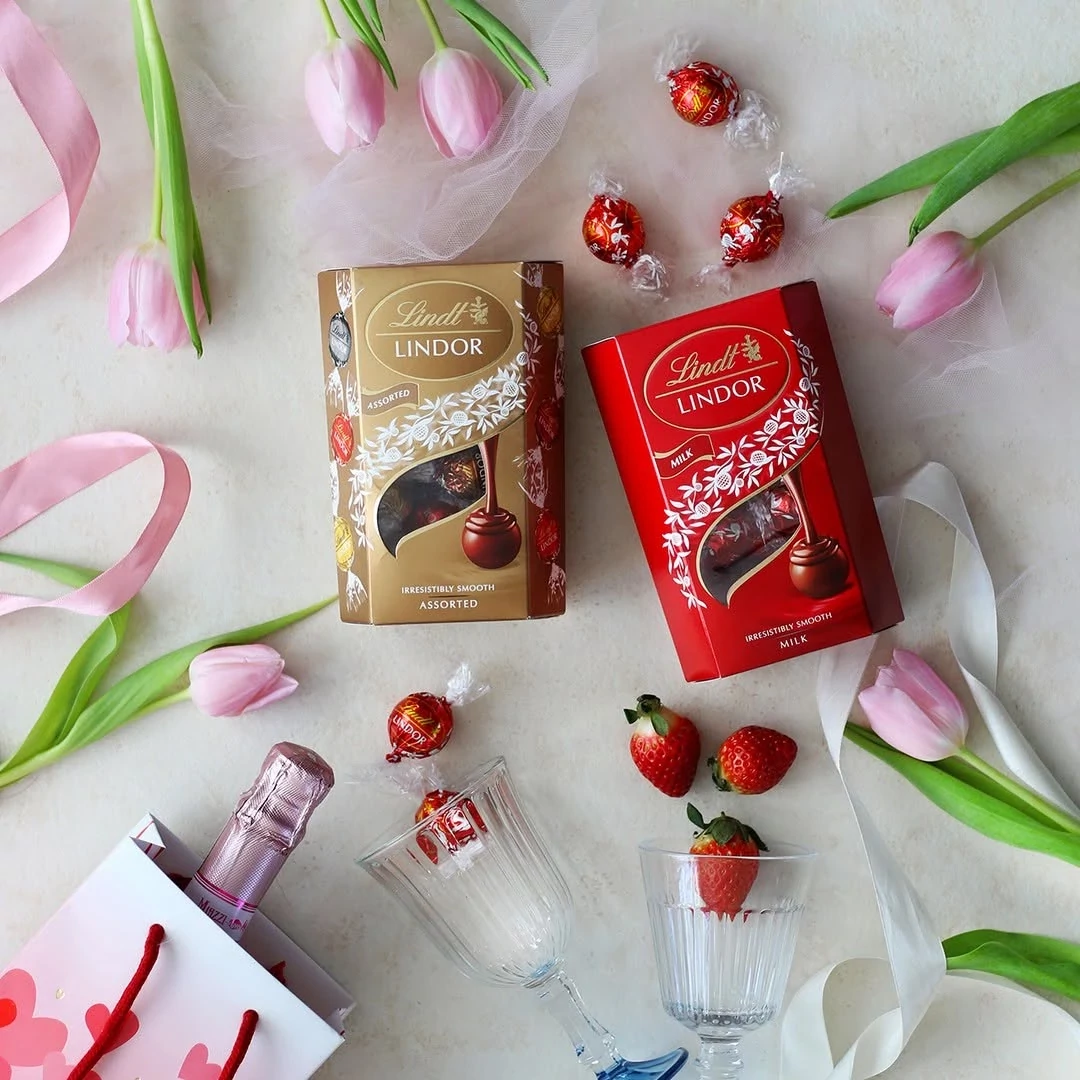 Nőnapi meglepetés egyszerűen: Miért tökéletes választás az ajándékcsomag?