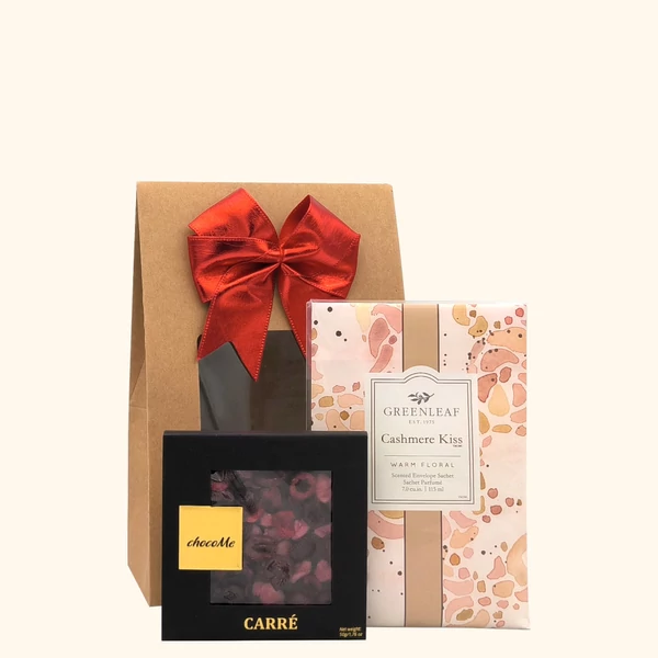 „Moment of Love„ ajándékcsomag rendelés - ajándék házhozszállítás