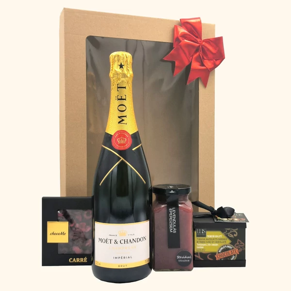 „Minuit et Champagne„ pezsgő ajándékcsomag rendelés - ajándék házhozszállítás