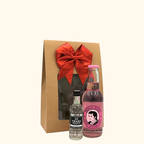 „Vodka Tonic„ vodka ajándékcsomag rendelés - ajándék házhozszállítás